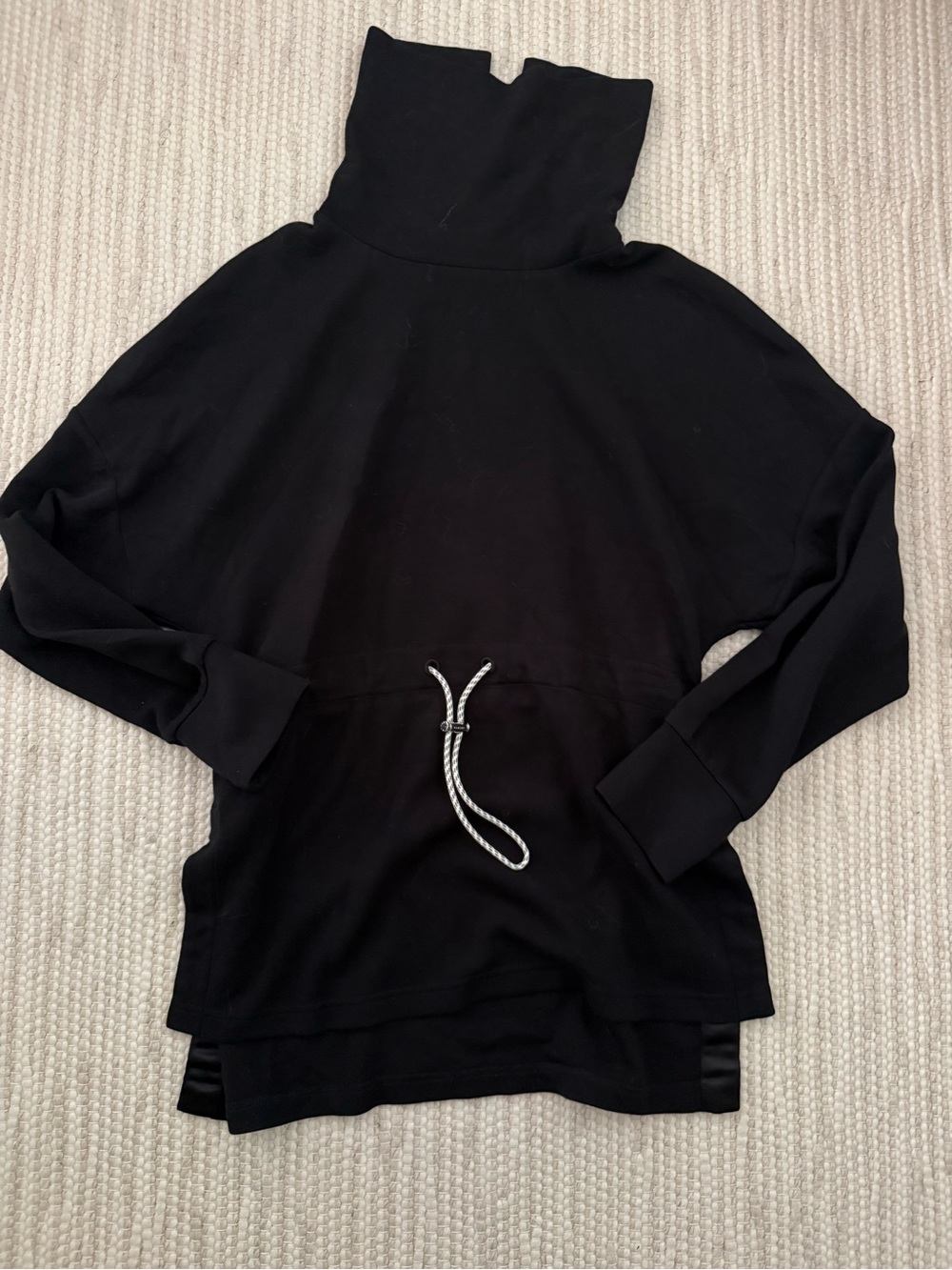 Varley Double Soft Turtleneck w Drawstring
